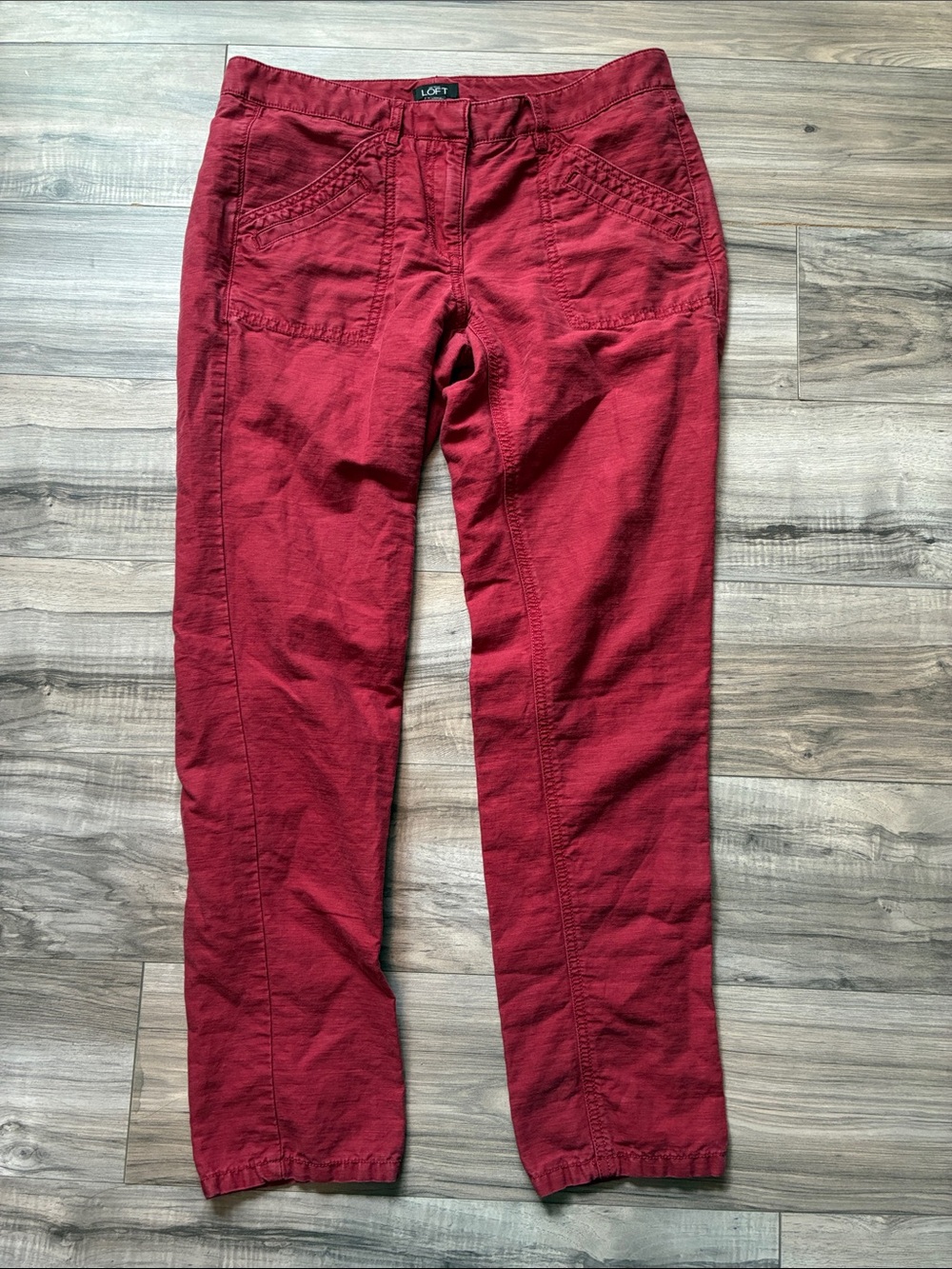 LOFT Women's Deep Red Straight Leg pant size 2